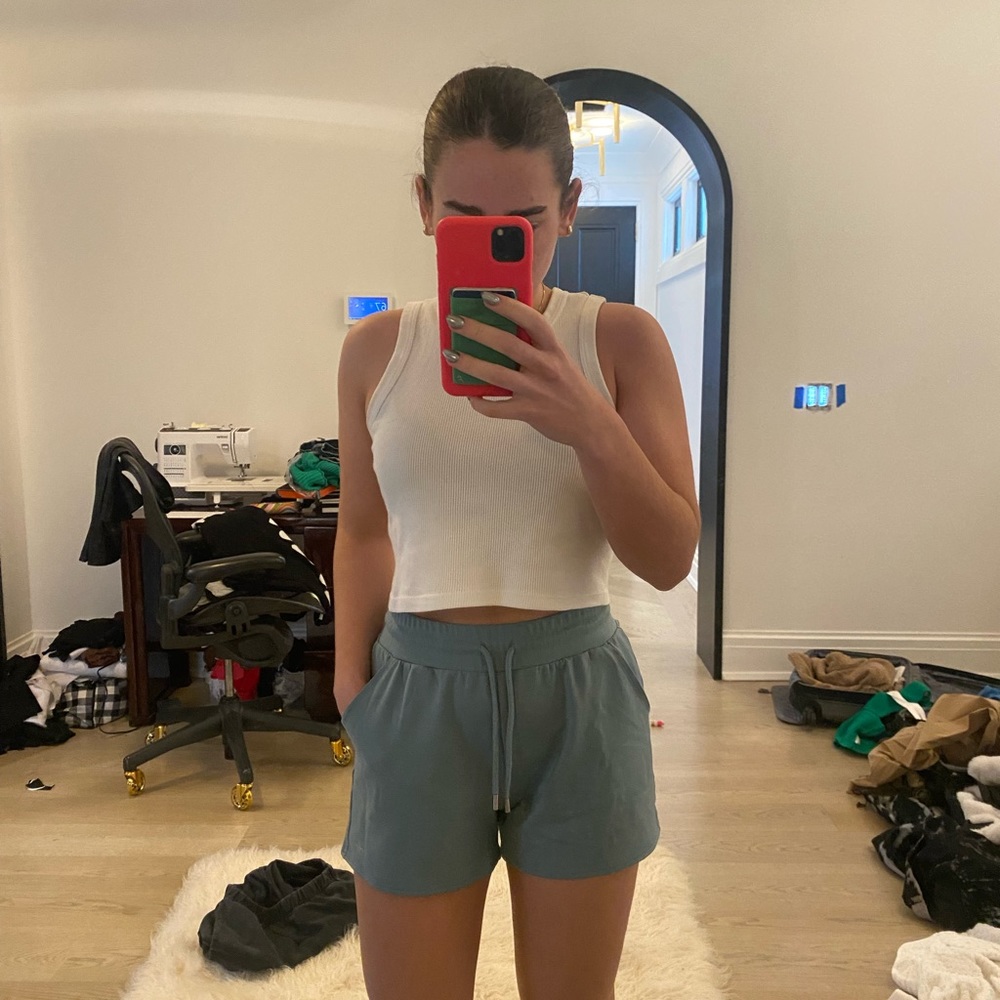 Alo Yoga Dreamy Shorts (Teal)